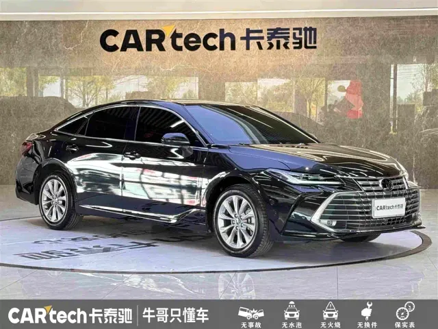 Toyota Avalon — Фото автомобиля 3