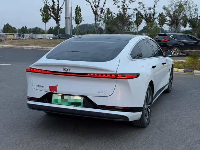 Changan Qiyuan A07 — Фото автомобиля 9