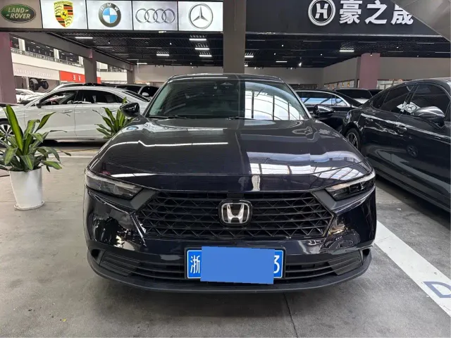 Honda Accord — Фото автомобиля 2
