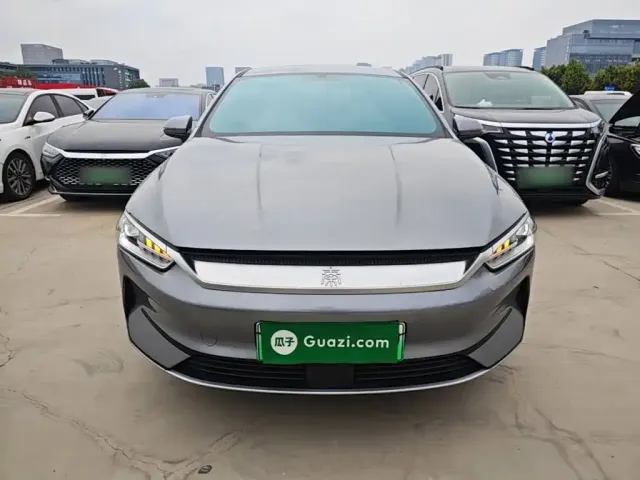 BYD Qin PLUS 2024 Glory Edition EV 510KM Leading — Фото автомобиля 2