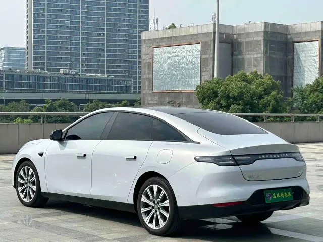 Leapmotor C01 — Фото автомобиля 18
