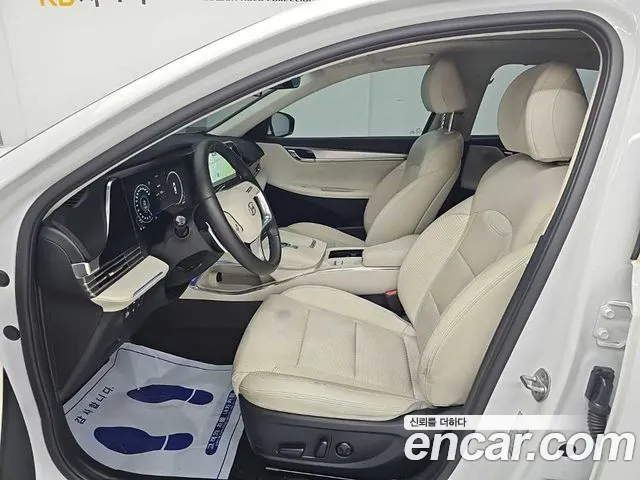Hyundai Grandeur Новый Grandeur IG — Фото автомобиля 11