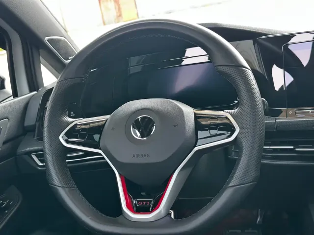 Volkswagen Golf GTI 2021 380TSI DSG GTI — Фото автомобиля 13