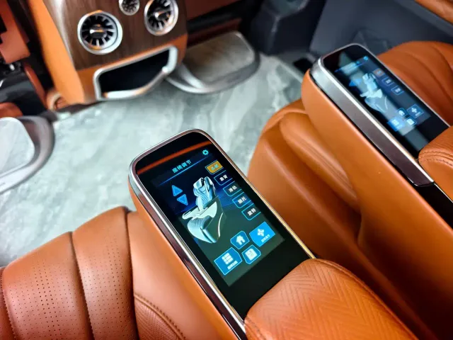Rhein Auto Traveler — Фото автомобиля 24