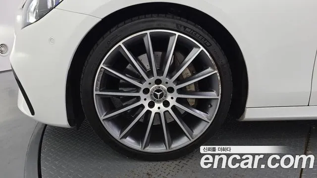 Mercedes-Benz E-Class W213 — Фото автомобиля 5