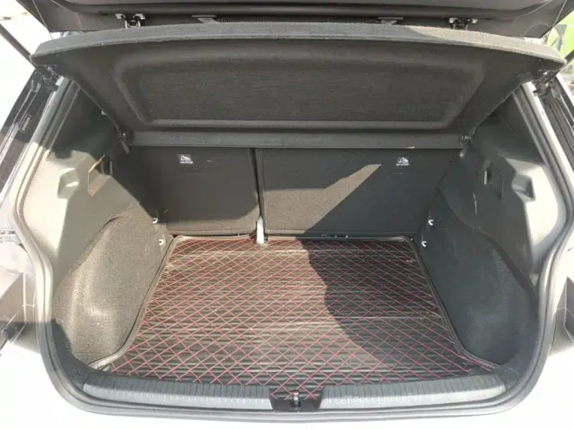 Volkswagen ID.3 — Фото автомобиля 18