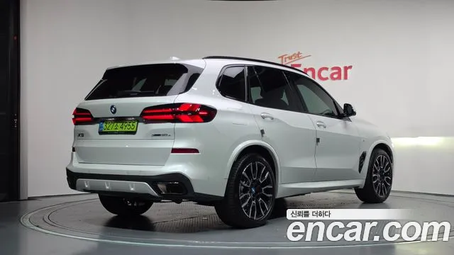 BMW X5 — Фото автомобиля 2