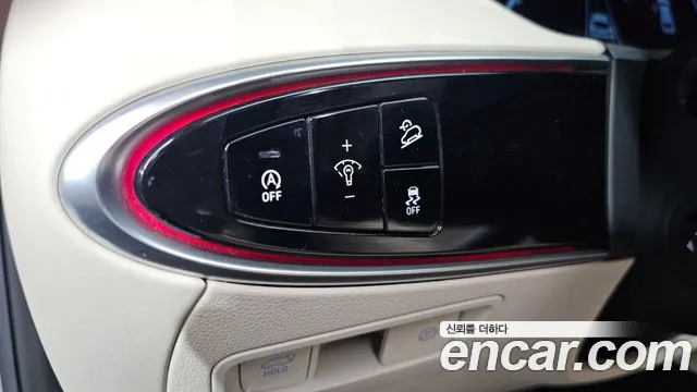 Genesis GV70 — Фото автомобиля 6