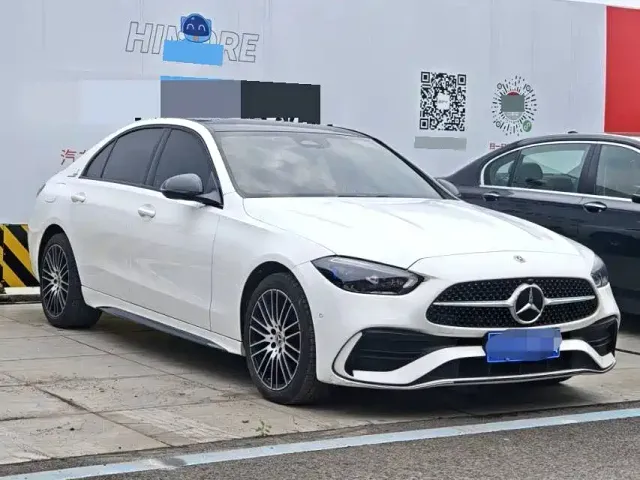 Mercedes-Benz C-Class — Фото автомобиля 3