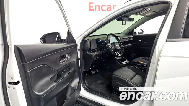 Hyundai Kona SX2 — Фото автомобиля 14