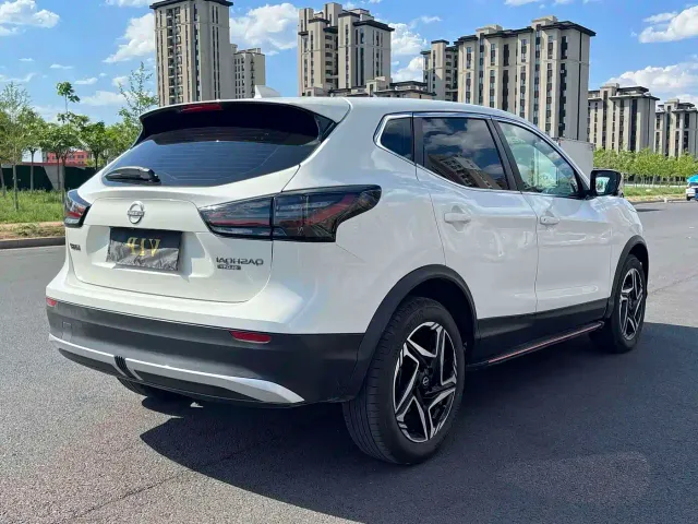 Nissan Qashqai — Фото автомобиля 7
