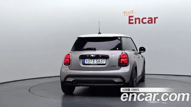 MINI Cooper — Фото автомобиля 4