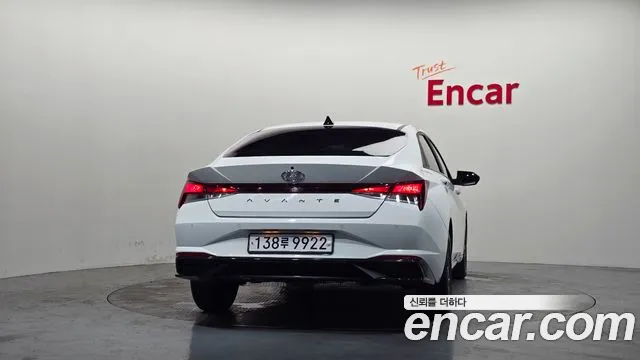 Hyundai AVANTE Avante (CN7) — Фото автомобиля 4