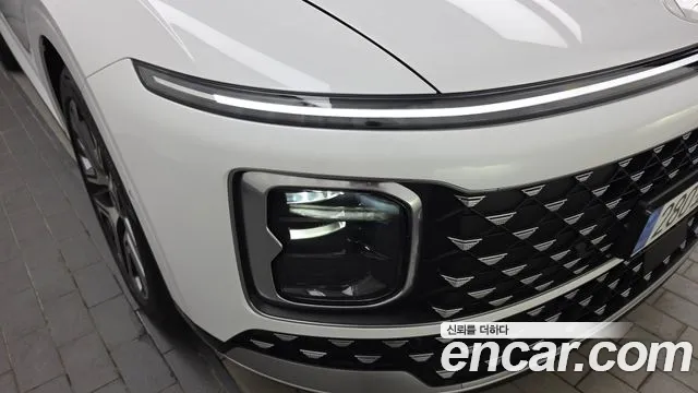 Hyundai Grandeur Grandeur (GN7) 2.5 Бензин 2WD — Фото автомобиля 21