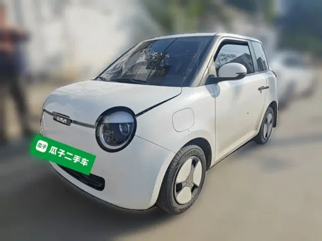 Фотография автомобиля — Changan Lumin