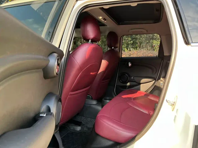 MINI Hatch — Фото автомобиля 8