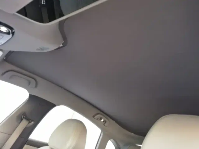 Geely Galaxy E8 — Фото автомобиля 17