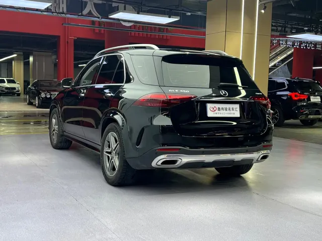 Mercedes-Benz GLE-Class — Фото автомобиля 17