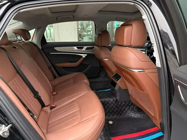 Audi A6L — Фото автомобиля 6