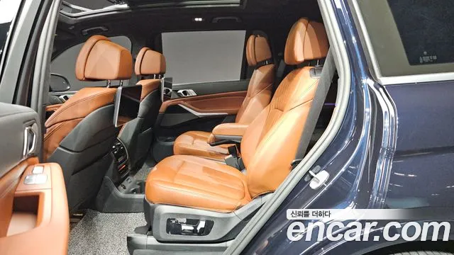 BMW X7 G07 — Фото автомобиля 26