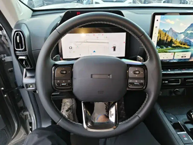 Haval Big Dog — Фото автомобиля 10