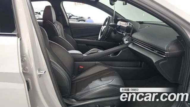 Hyundai Avante CN7 — Фото автомобиля 16