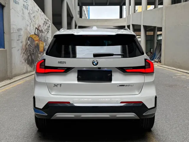 BMW X1 — Фото автомобиля 5