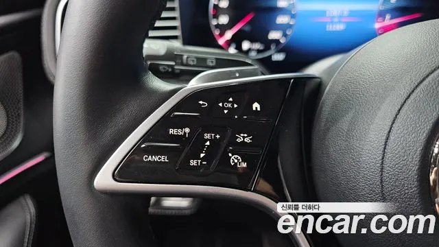 Mercedes-Benz GLE-Class — Фото автомобиля 29