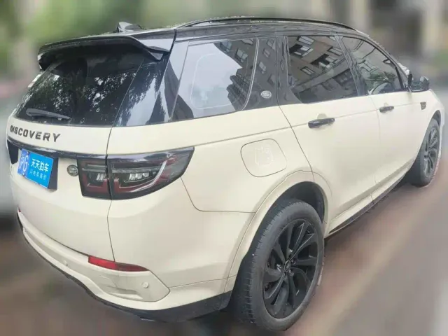Land Rover Discovery Sport — Фото автомобиля 2