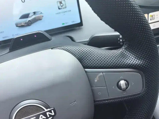 Nissan N7 — Фото автомобиля 16