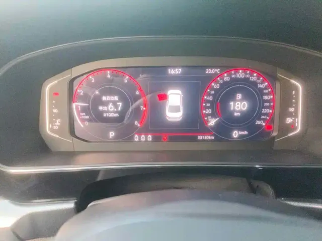 Volkswagen Passat — Фото автомобиля 4