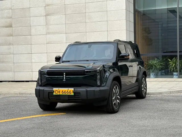 Фотография автомобиля — iCAR 03