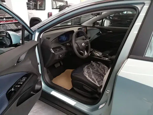 Buick Velite 6 — Фото автомобиля 15
