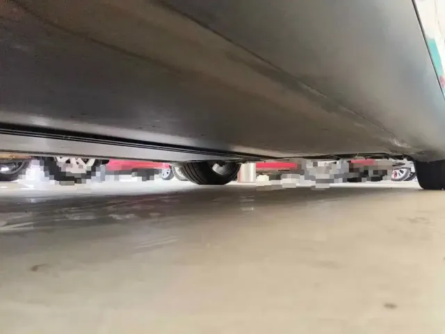 Tesla Model Y — Фото автомобиля 8