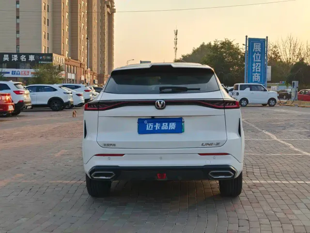 Changan UNI-Z — Фото автомобиля 8