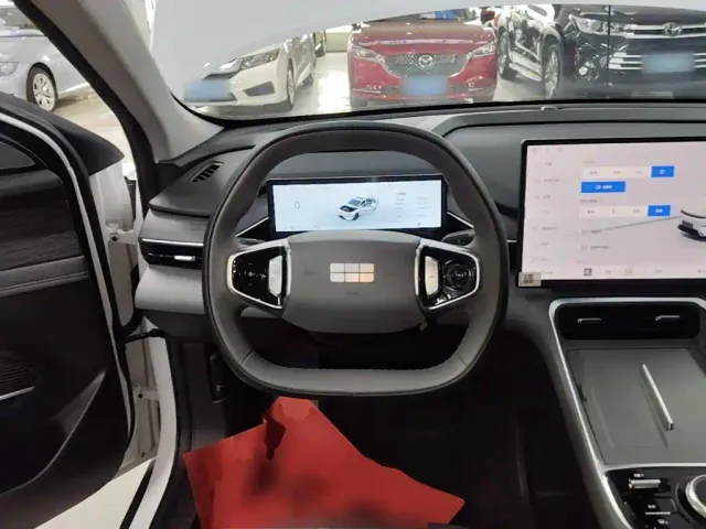 Geely Galaxy L6 — Фото автомобиля 10
