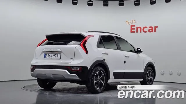 Фотография автомобиля — Kia Niro The All New Niro