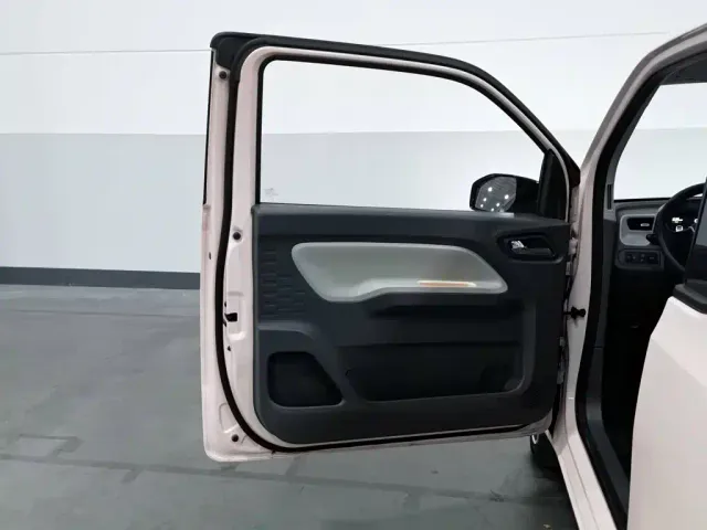 Wuling Hongguang Mini EV — Фото автомобиля 8