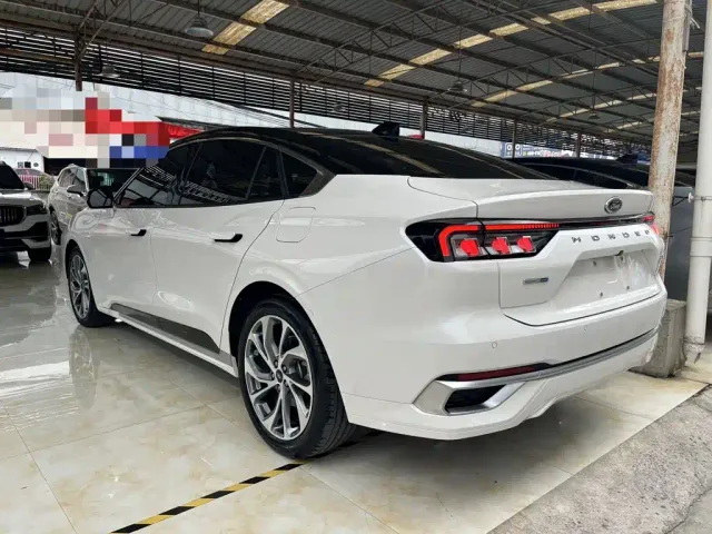 Ford Mondeo — Фото автомобиля 4