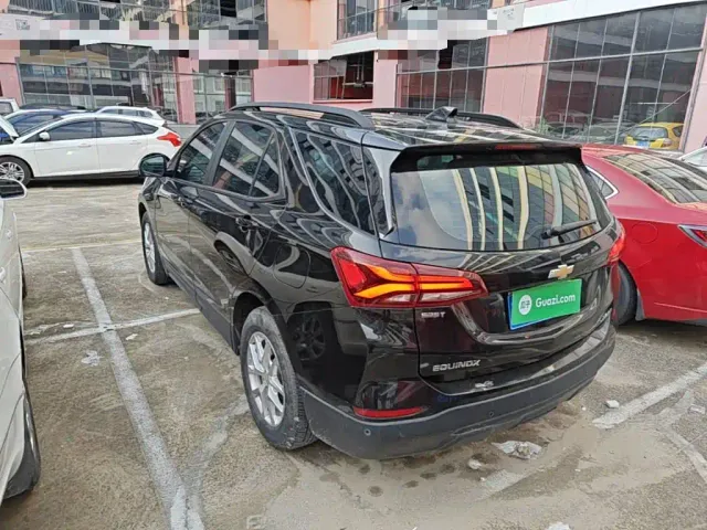 Chevrolet Equinox — Фото автомобиля 4