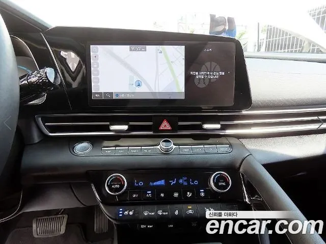 Hyundai Avante CN7 — Фото автомобиля 13