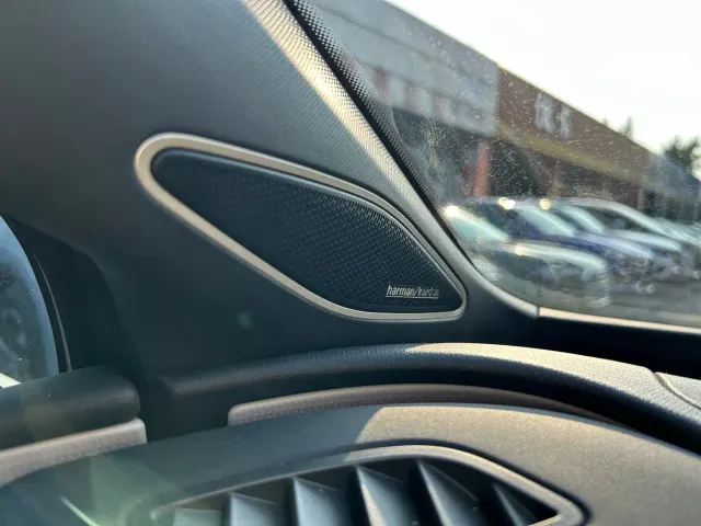 Volkswagen ID. Unyx 06 — Фото автомобиля 16