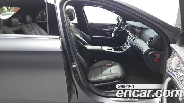 Mercedes-Benz E-Class W213 — Фото автомобиля 16