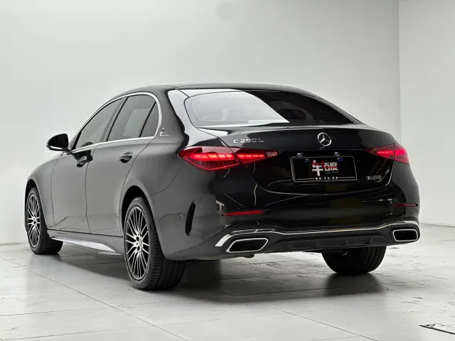 Mercedes-Benz C-Class — Фото автомобиля 6