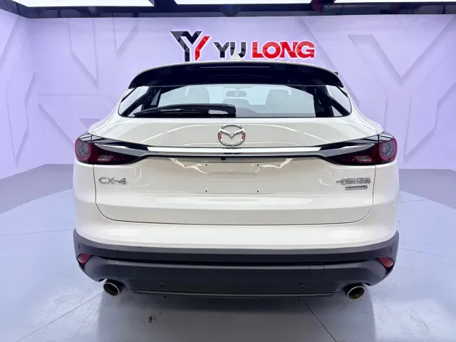Mazda CX-4 — Фото автомобиля 4