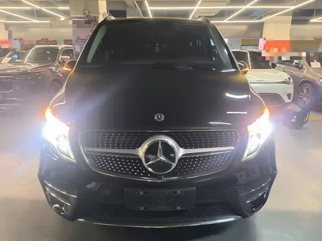 Mercedes-Benz Mercedes-Benz V-Class 2021 V 260 L Long Wheelbase Luxury Edition — Фото автомобиля 2
