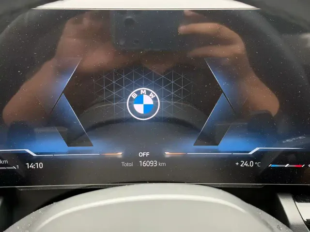 BMW 5 Series — Фото автомобиля 6