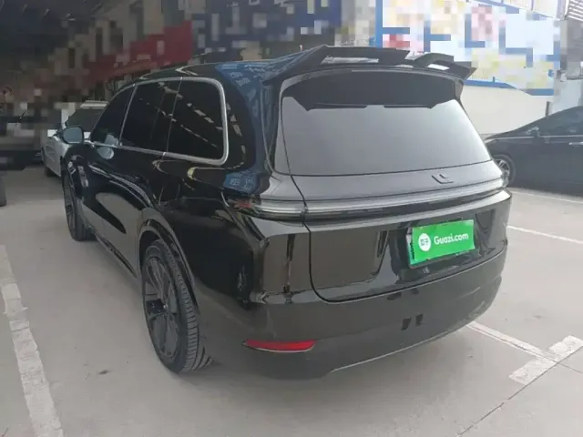 Li Auto L9 — Фото автомобиля 4