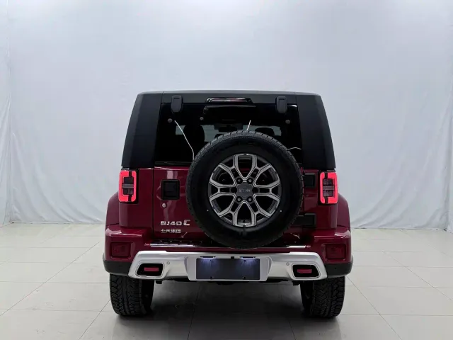 BAIC BJ40 — Фото автомобиля 13