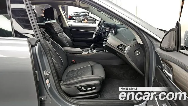 BMW Gran Turismo — Фото автомобиля 11